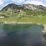 Apart Lorenz Haeselgehr